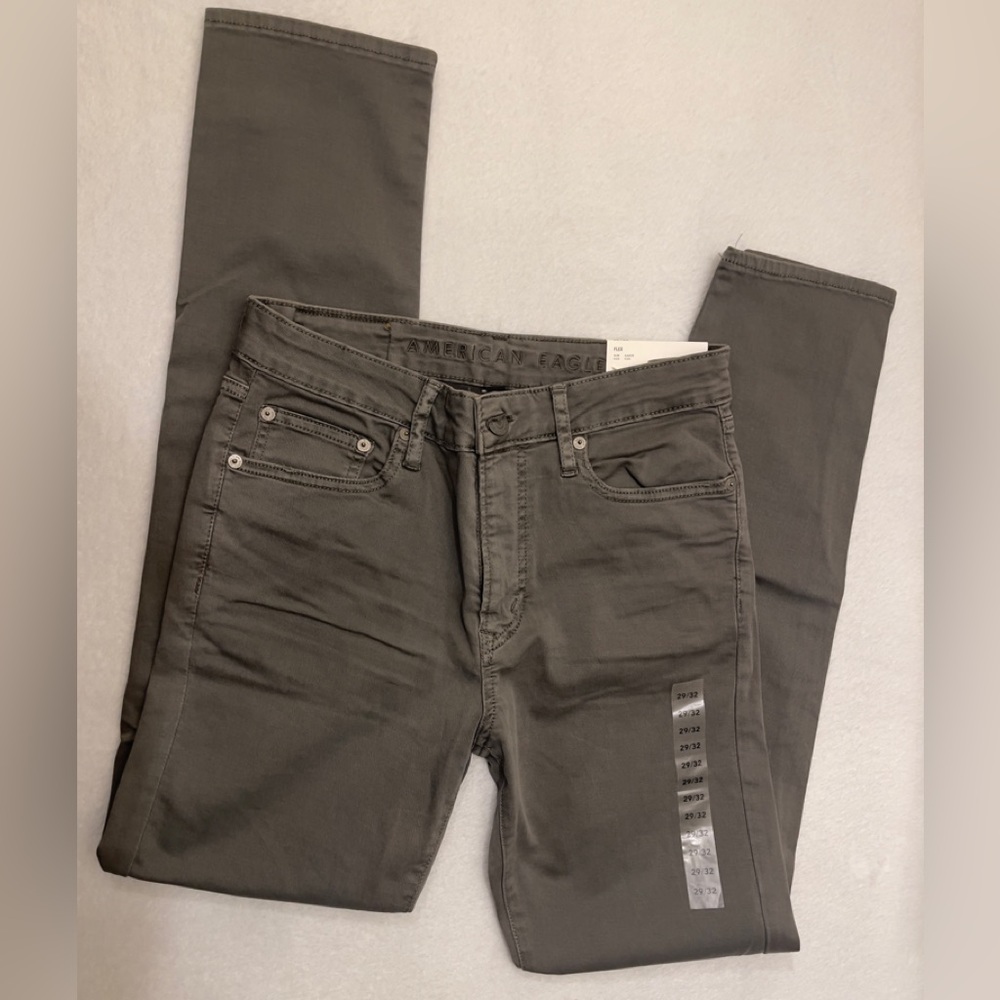 Brand New American Eagle Jeans